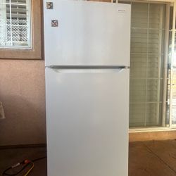Frigidare Fridge