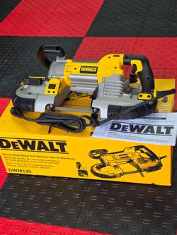 Brand New DEWALT 10.0-Amp 4.75-in Portable Band Saw
