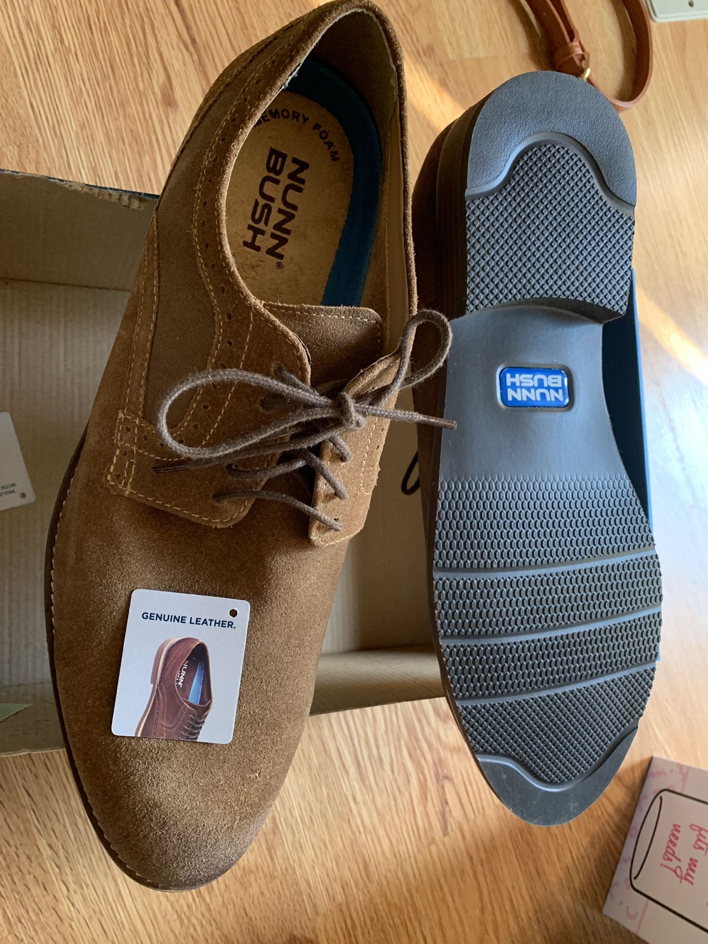 Brand new men’s leather memory foam Nunn Bush shoes size 12. Pick up in