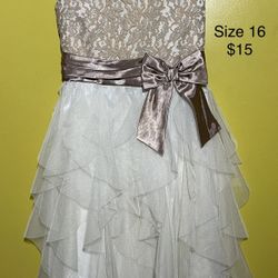 Girl’s Dress