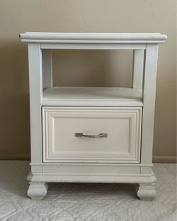 Very sturdy Shabby Chic ShabbyChic White Nightstand With Shelf And Pull Out Drawer.