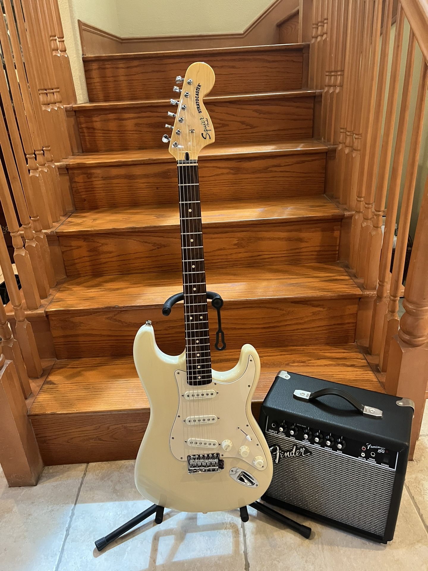 Squier Classic Vibe Stratocaster (Brand New) W/ Fender Amp