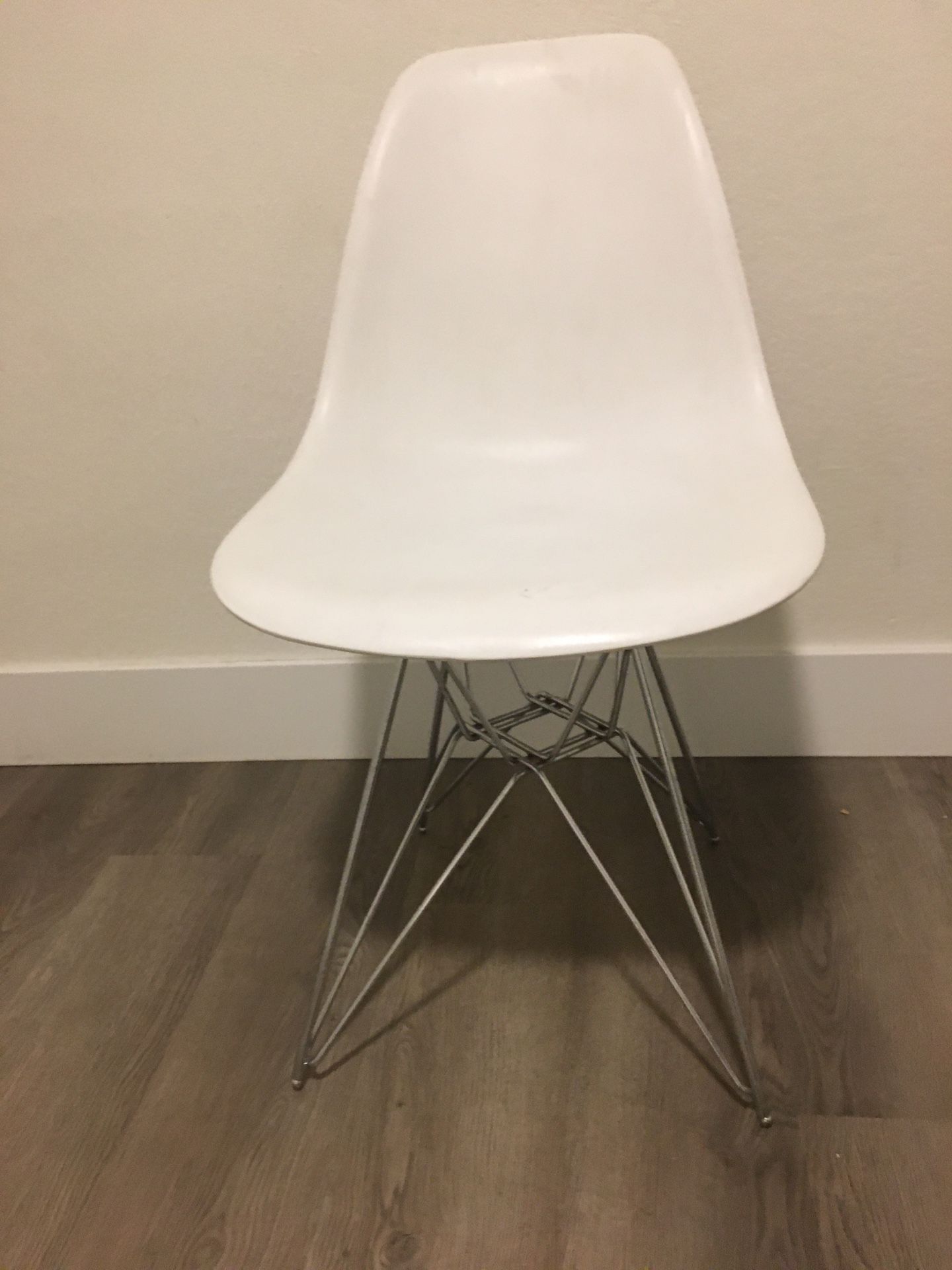 White Kids Chair