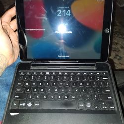 iPad Laptop 