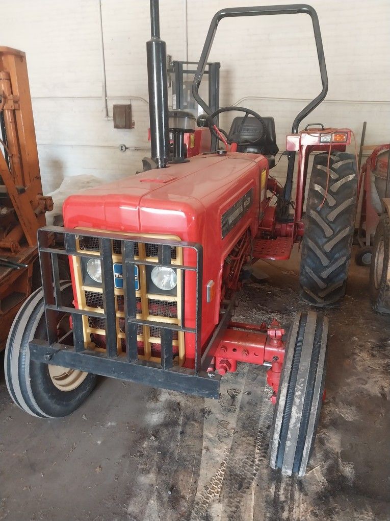 1999 MAHINDRA TRACTOR