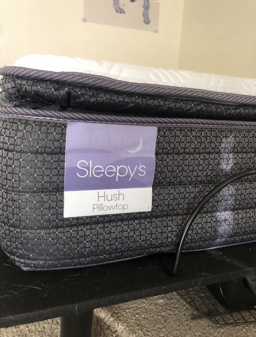 Sleepy's Hush Pillowtop Full Mattress and Adjustable Frame