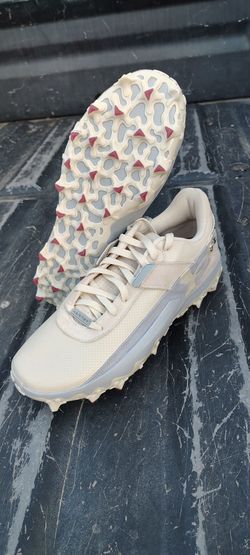 Under armour Bryce Harper color baby blue & beige size 12