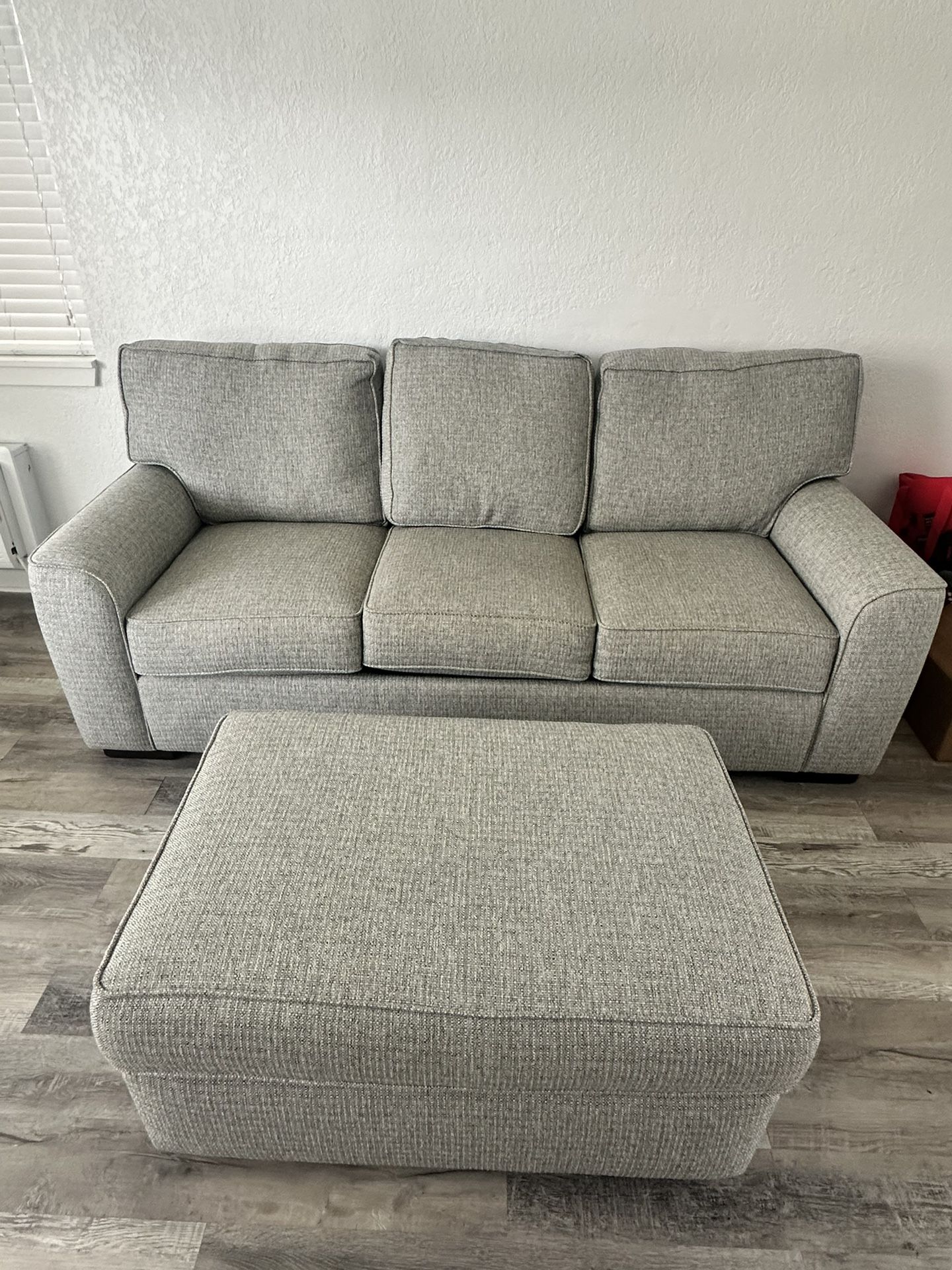 New Couch & Ottoman