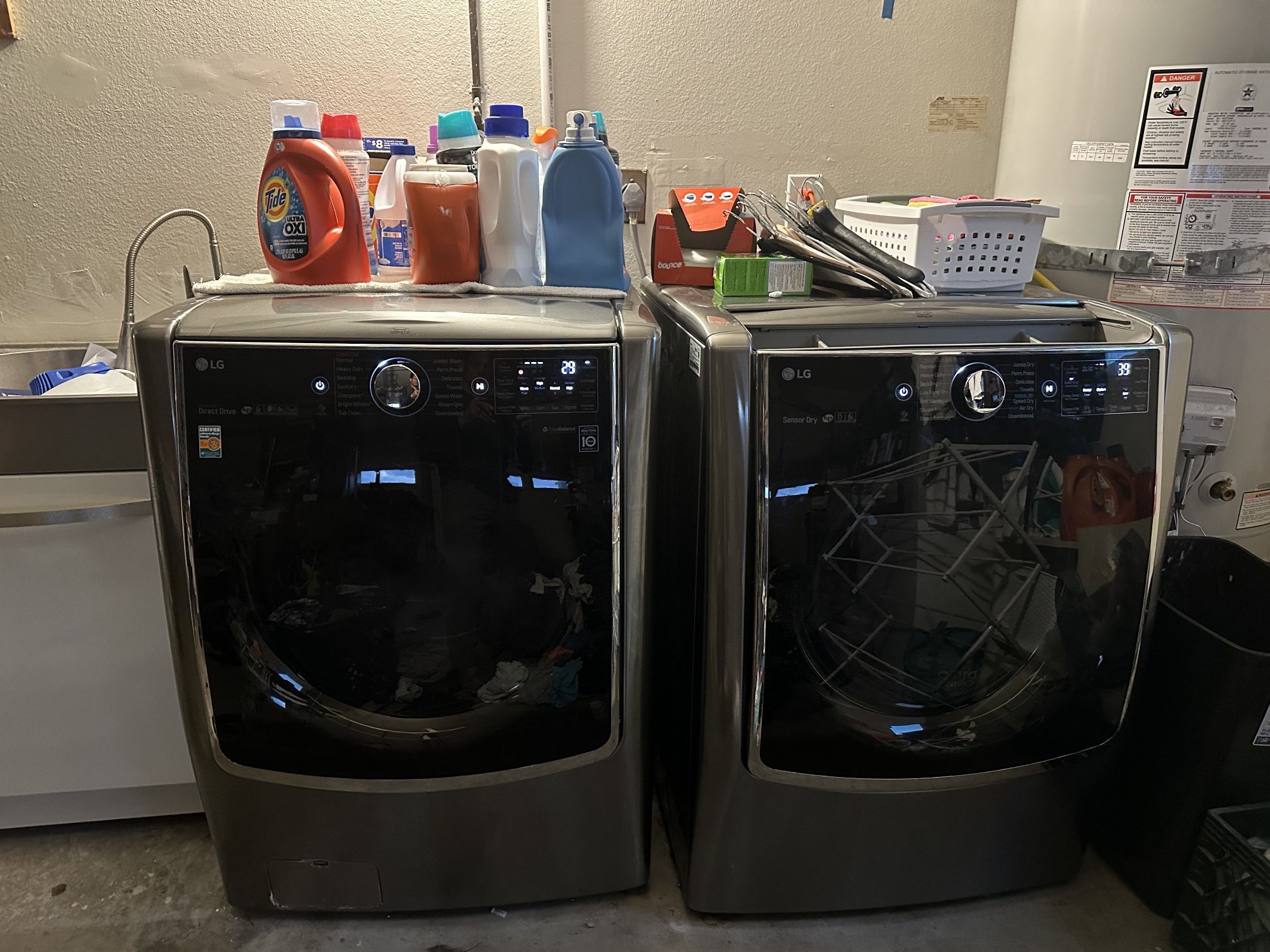 Lg Washer Dryer Combo AS-IS See Description