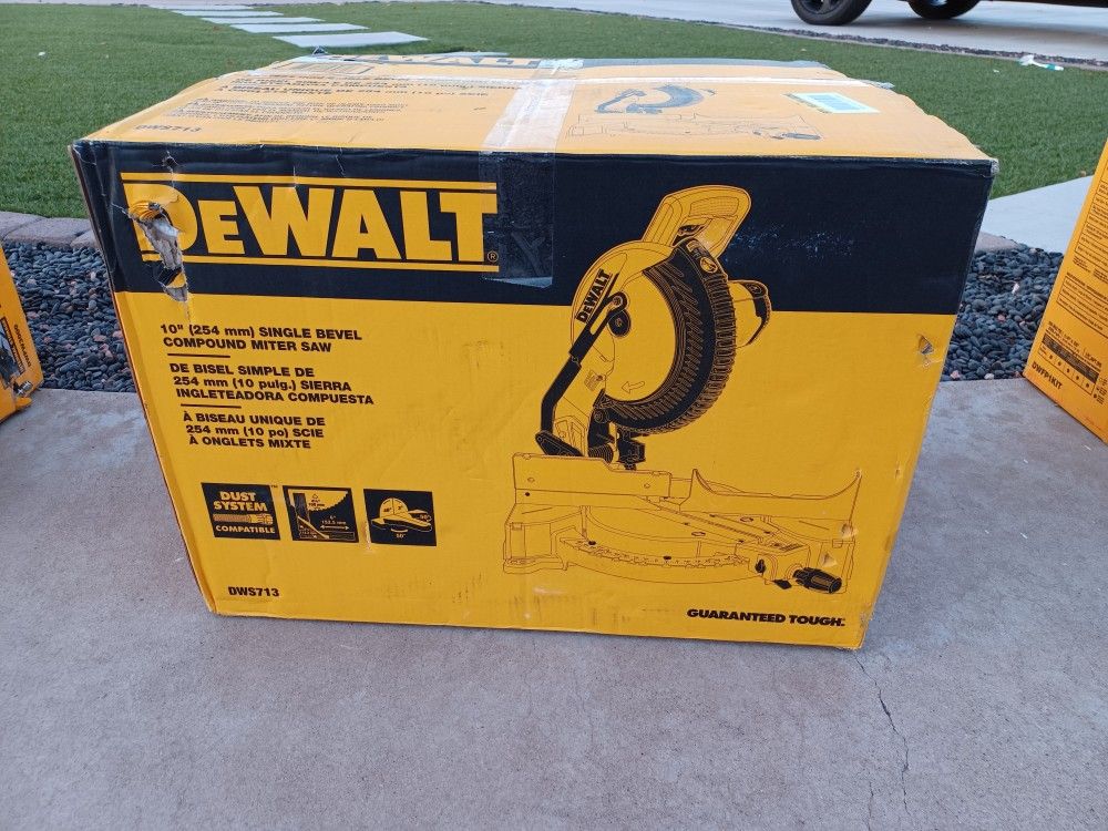 MITER SAW 10" DEWALT