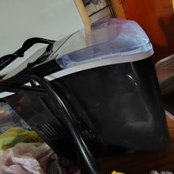 Ice Maker 