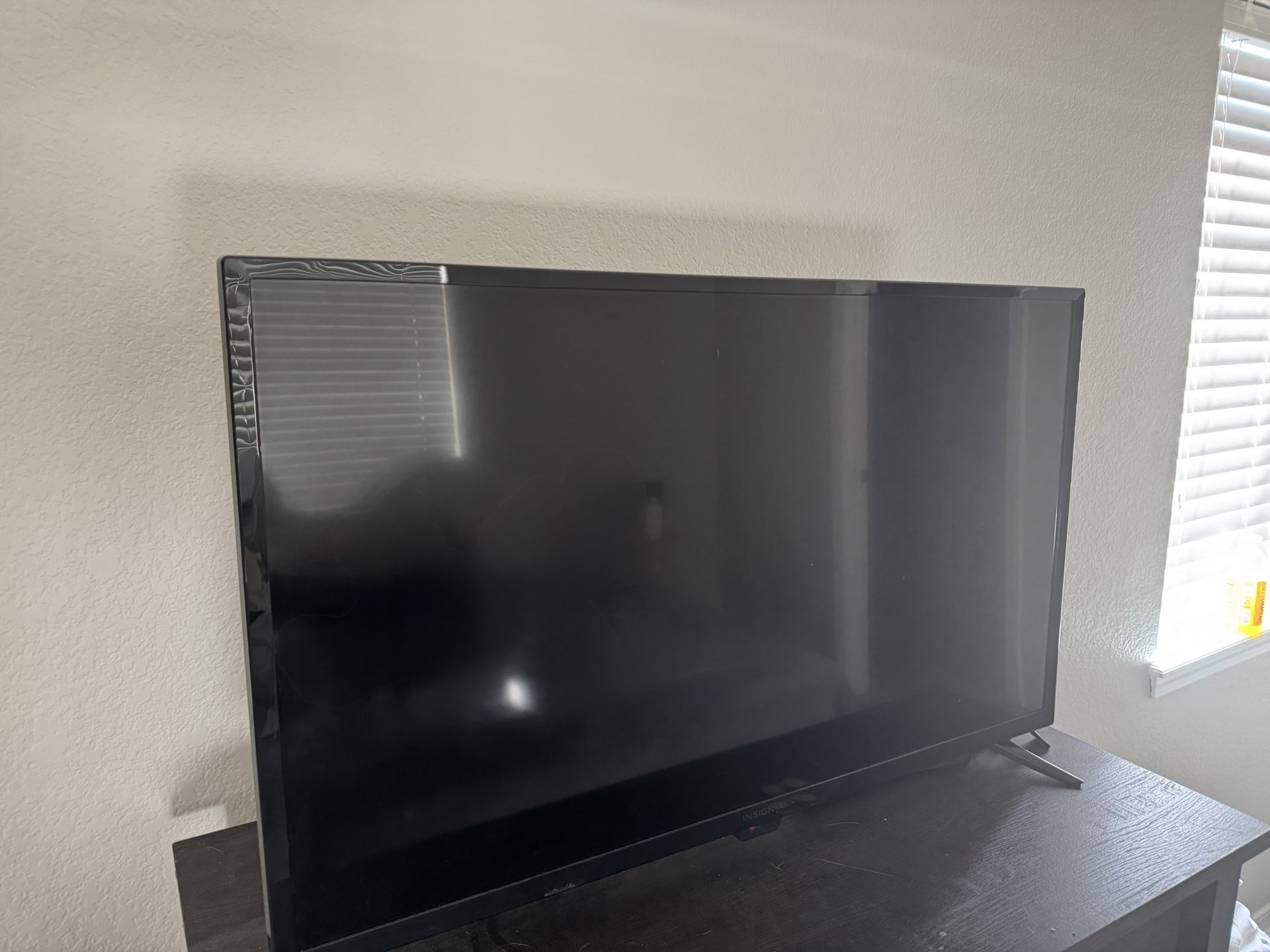 Small Tv