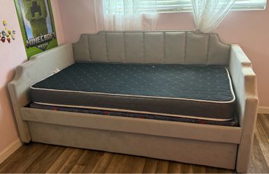 Twin Trundle w/ Mattress