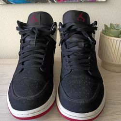 Men's Size 11 - Jordan 1 Mid Johnny Kilroy Shoes