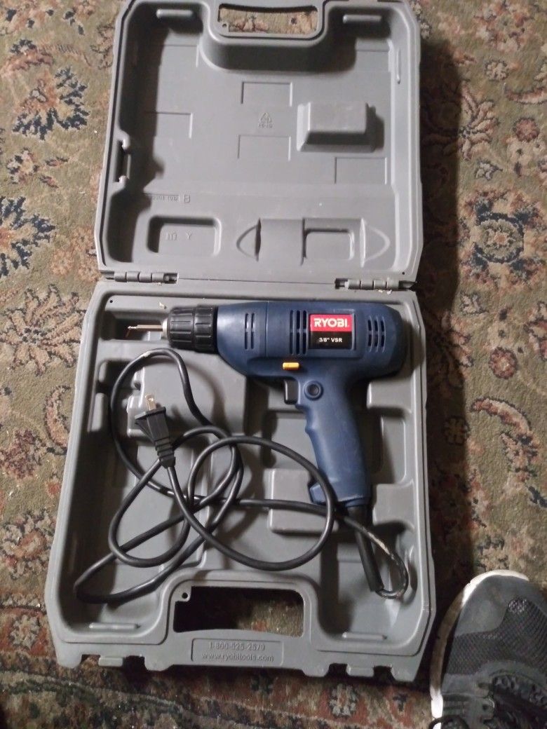 RYOBI 3/8 VSR DRILL