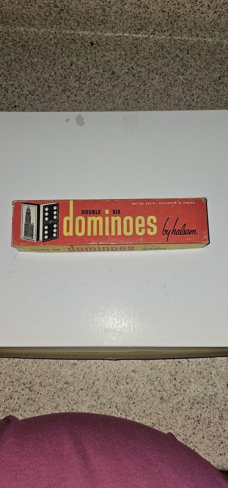 Halsam Dominos