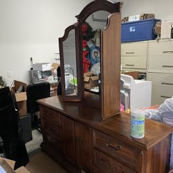 Antique Oak Dresser With Mirror