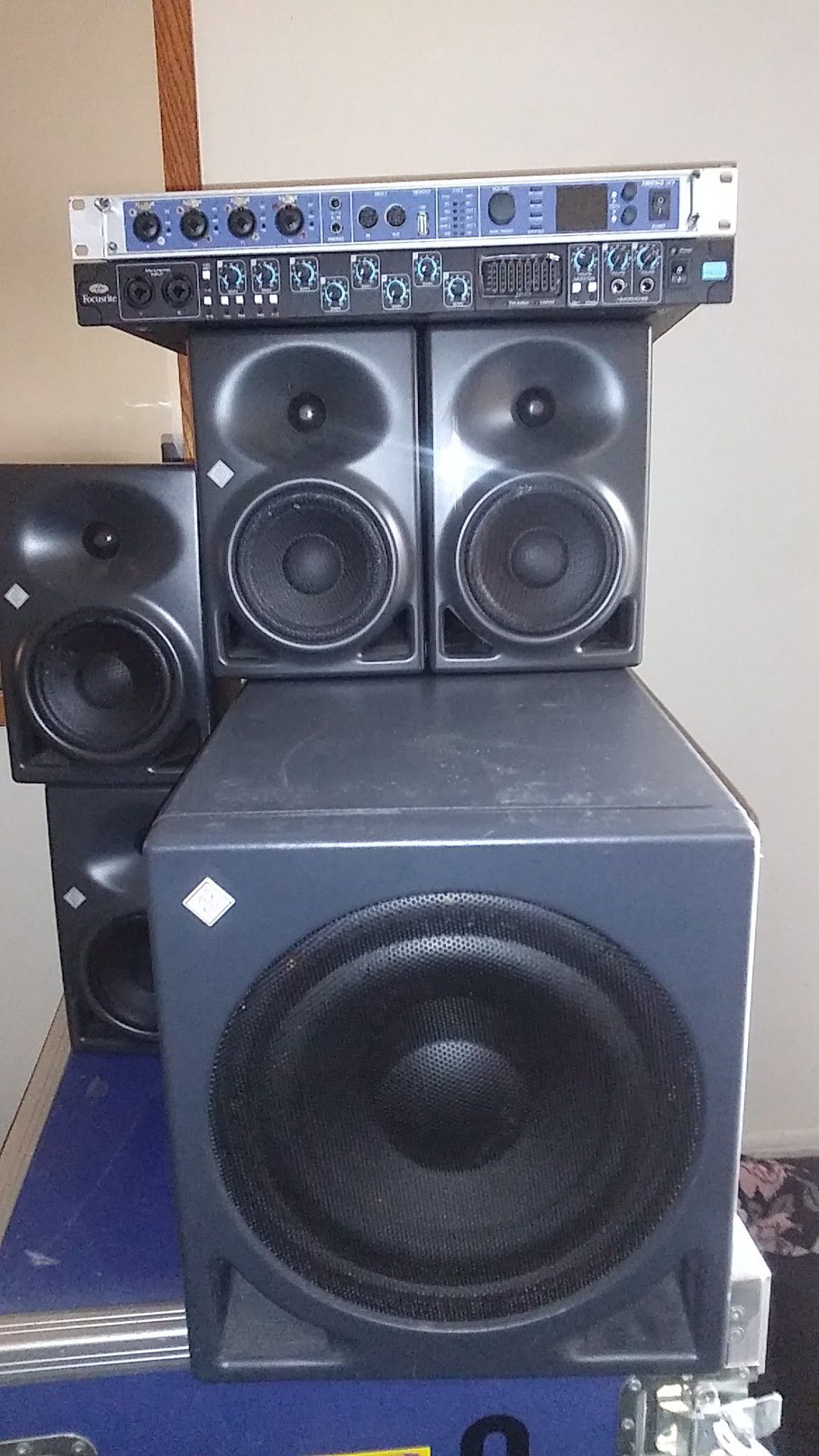 Studio speaker set Recording equipment