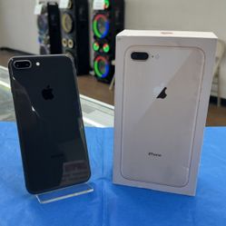iPhone 8 Plus 