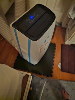 Practically brand new TCL portable AC Energy efficient!!!!