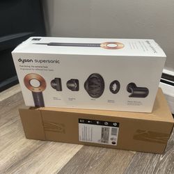 Dyson supersonic hairdryer