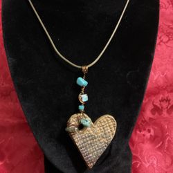 Necklace With Heart Pendant And Copper Wired Crystals And Torquise Stones(DT)