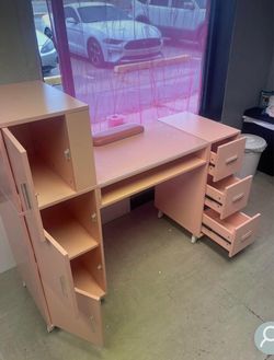 Pink nail desk