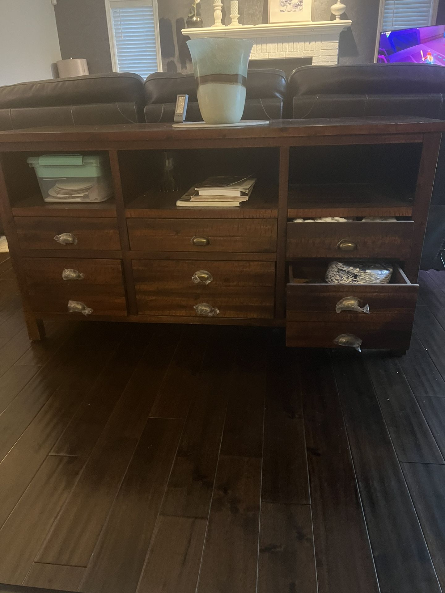 CONSOLE