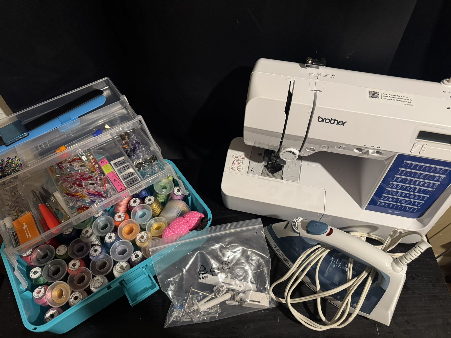 Complete Sewing Kit – Brother CS7000X + Accessories – Barely Used!