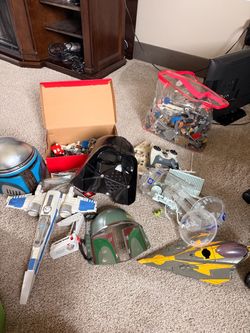 Star Wars Toy Lot with LEGOs and LEGO Pieces