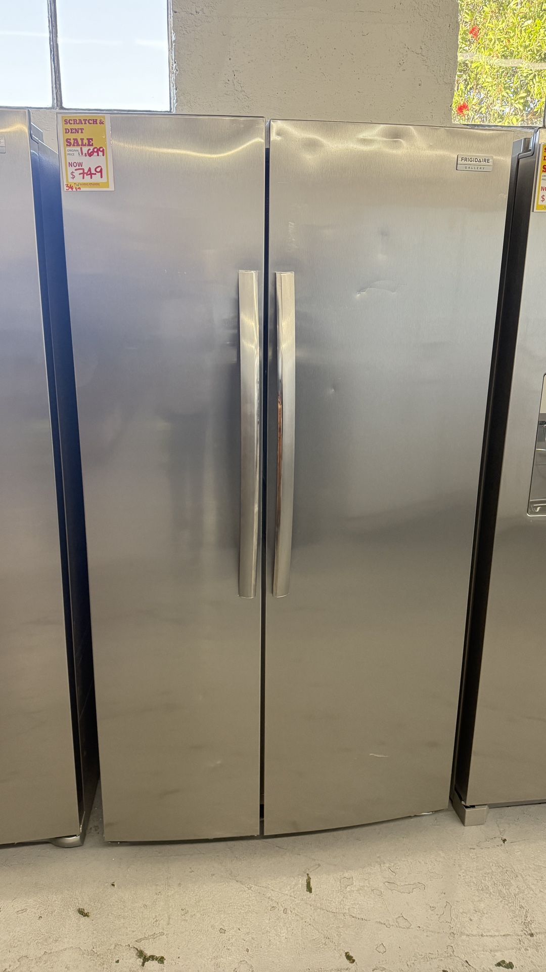 New Side By Side Refrigerator Frigidaire 1 Year Warranty 