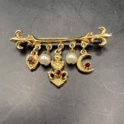 Vintage Florenza Gold Tone Charm Brooch Fleur De Lis Pearl Red Rhinestone Moon