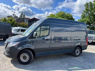 2019 Mercedes-Benz Sprinter 2500 Crew
