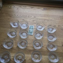 Glass Bowls 16 For $10