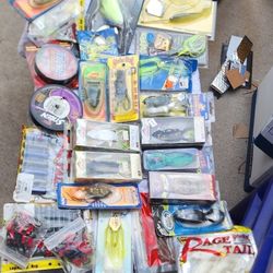 Fishing Stuffs   $70 For All Pieces  Pick Up Flamingo And Pecos Area 