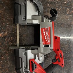 Milwaukee Deep Cut Band 