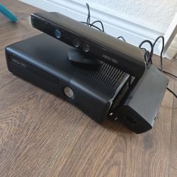 XBox 360 With KINECT