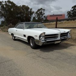 1965 Pontiac 2+2 