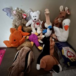 BEANIE BABYS