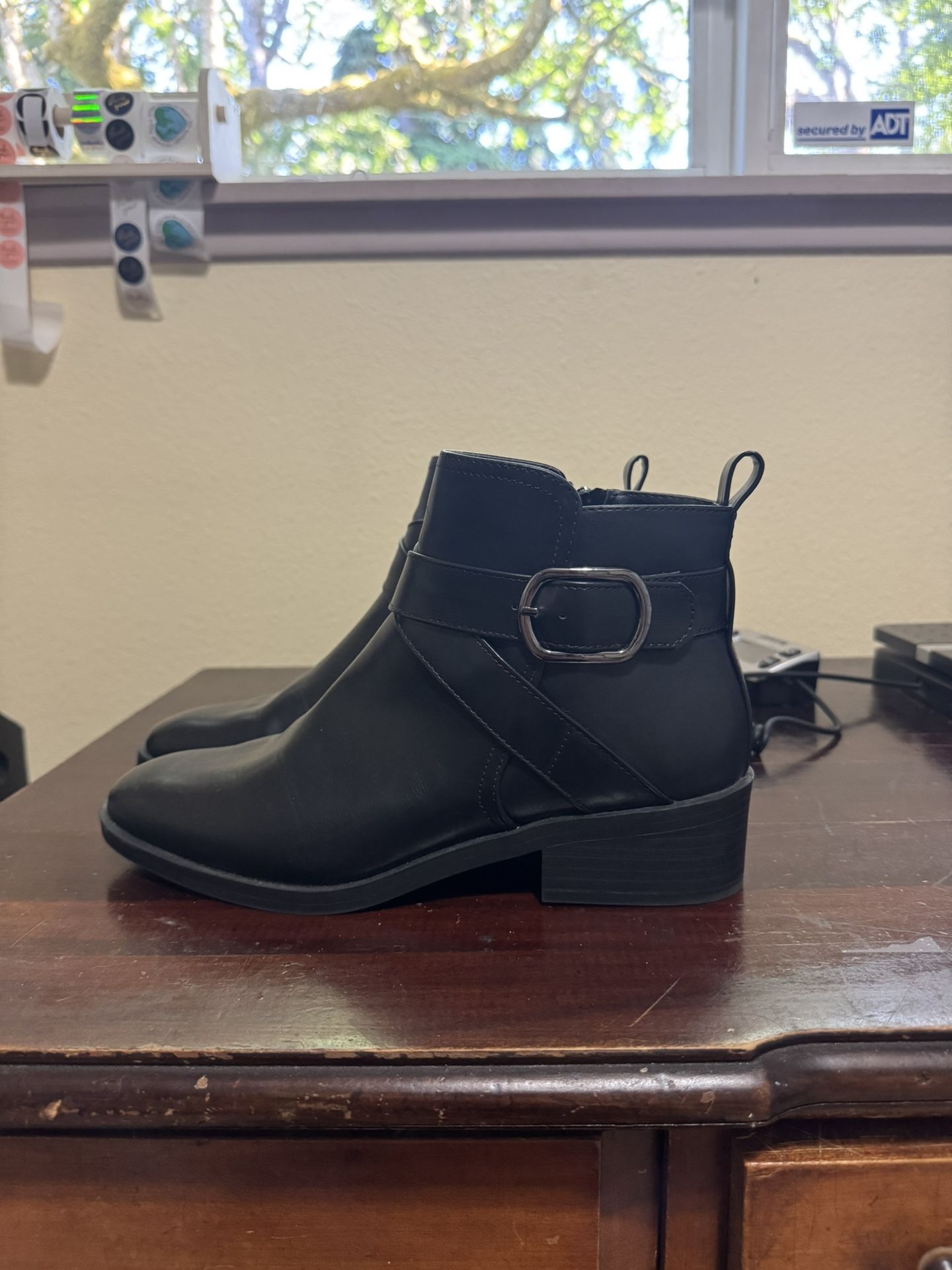 Womens Time & Tru Memory Foam Black Buckle Ankle Boots Size 9