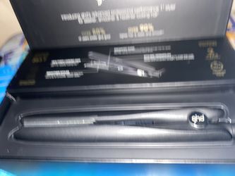 Brand new ghd gold flat iron