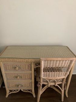 Henry Link Desk and Chair