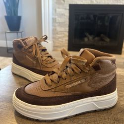 Brown Reebok Sneakers US 6 Women