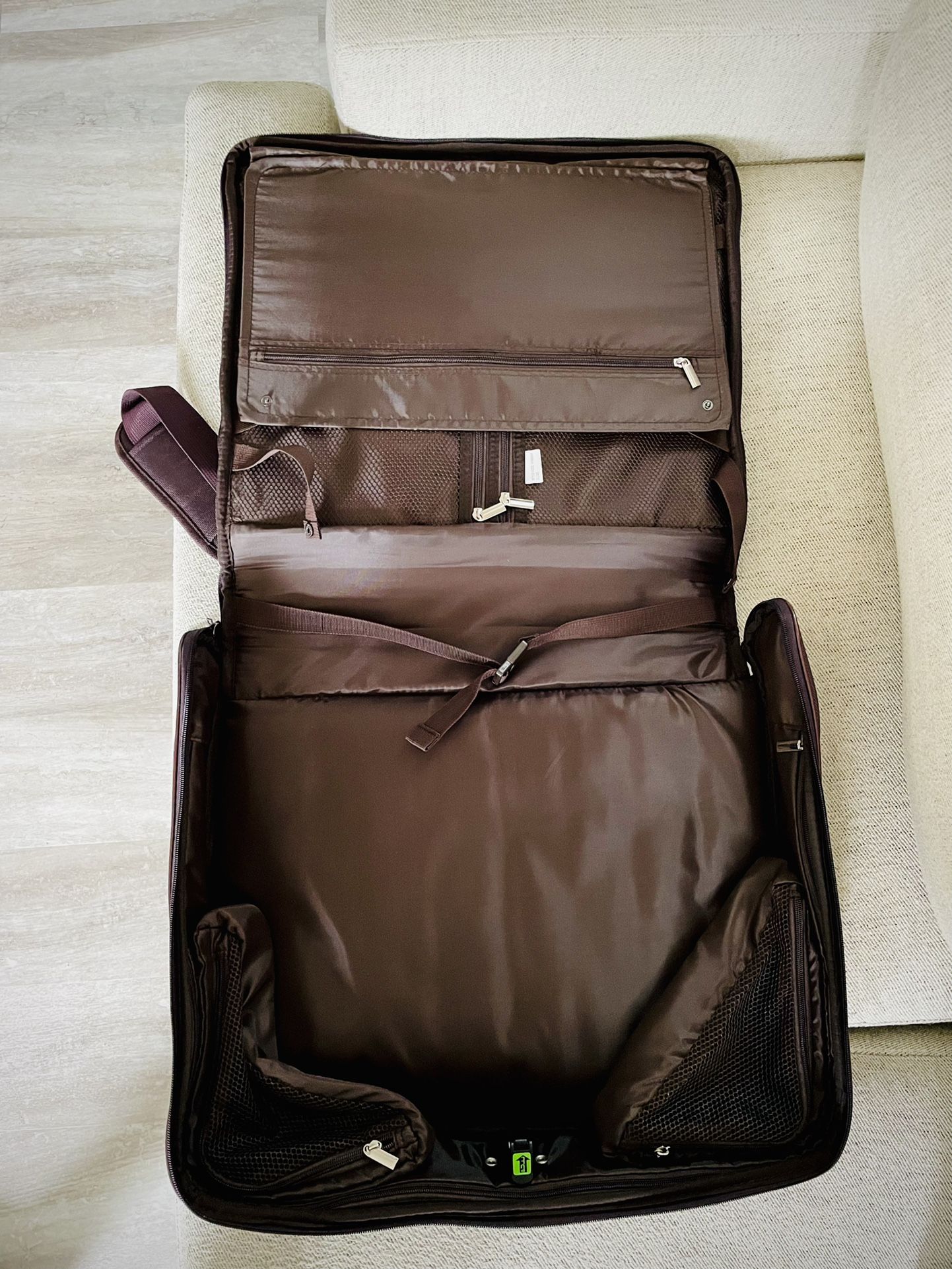 Suit Carrying Travel Luggage