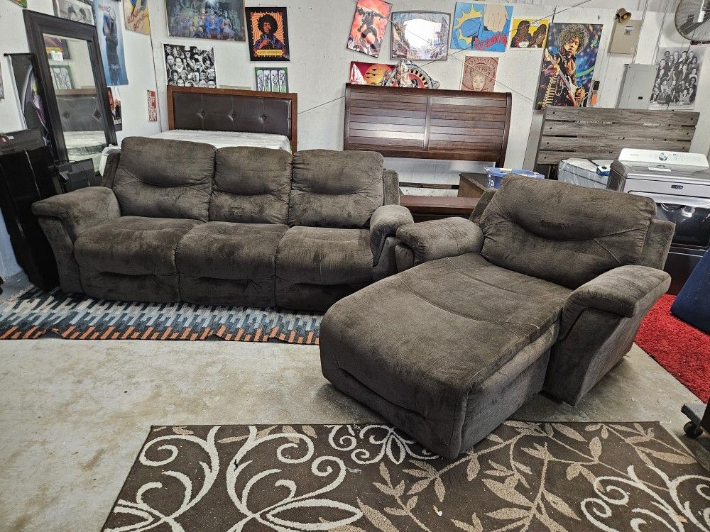 Brown Living Room Set 