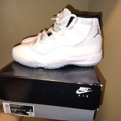 Air Jordan 11s Legendary Blue 