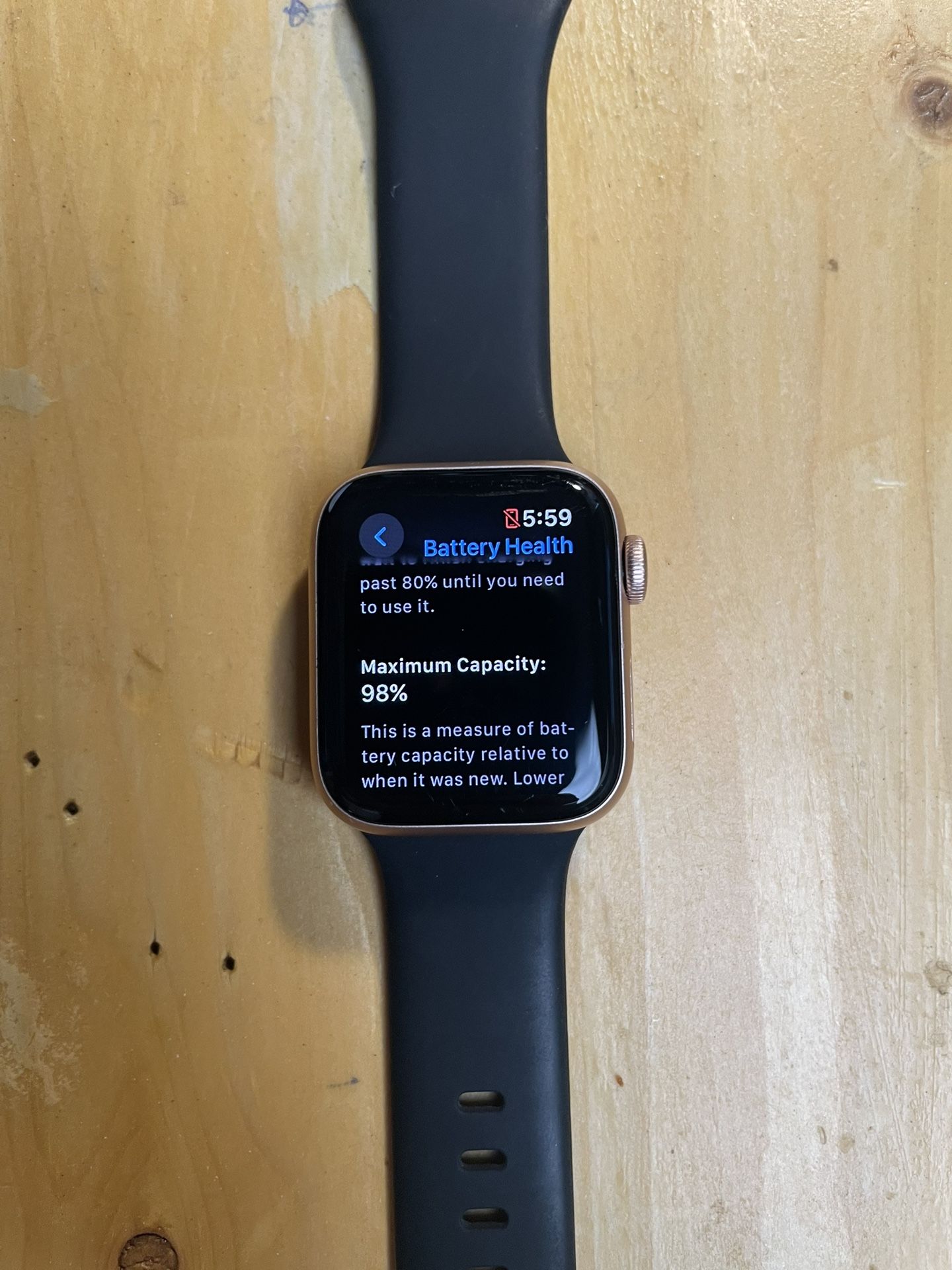 Like New Apple Watch Se For Sale