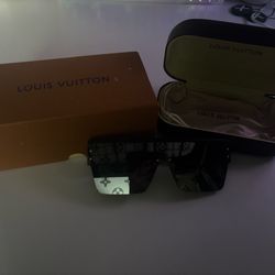 Louis Vuitton black monogram sunglasses