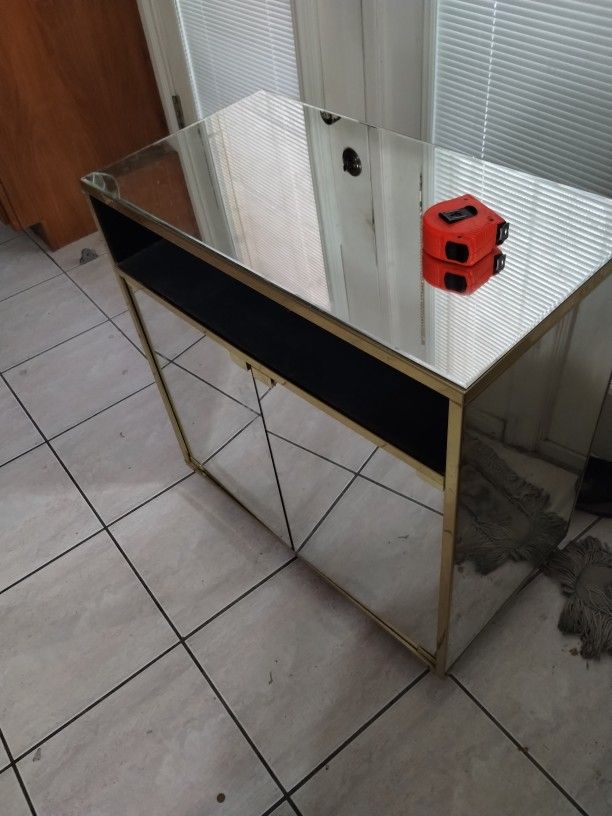 Mirrored Cabinet