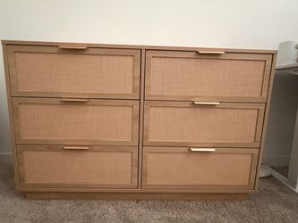 Dresser & Night stands